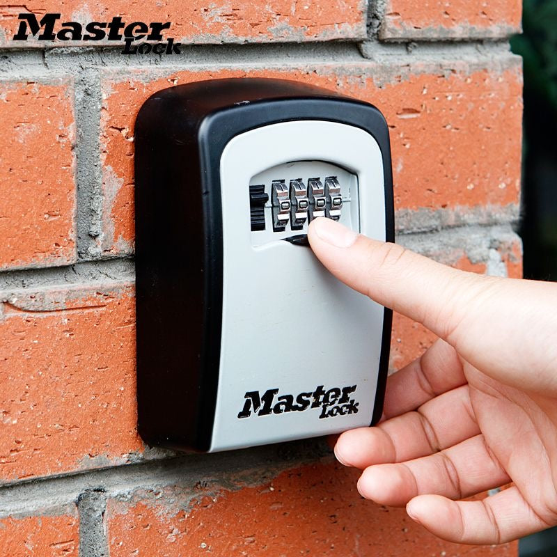 Master Lock Metal Key Hook with Combination Lock 10.6*5.1*14.6cm