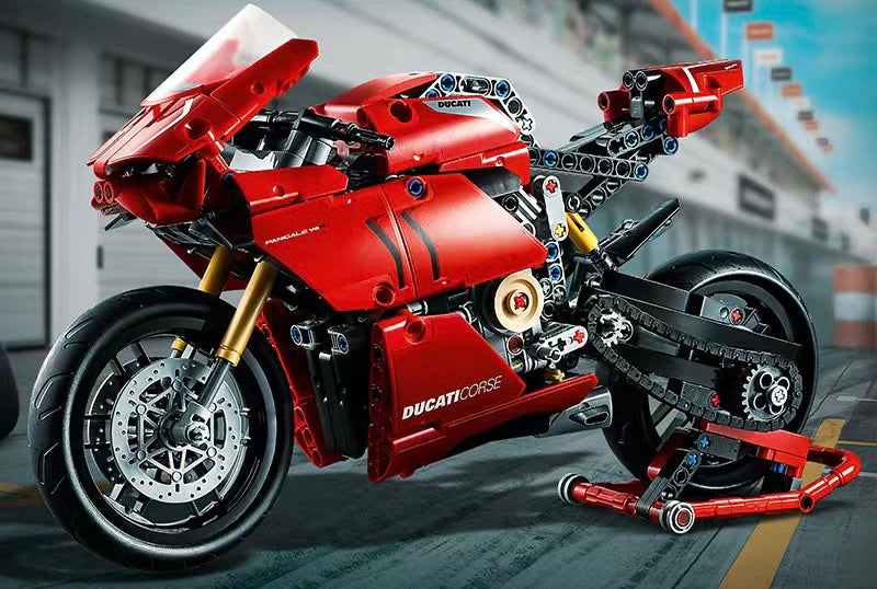 Lego Technic Ducati Panigale V4 646pcs